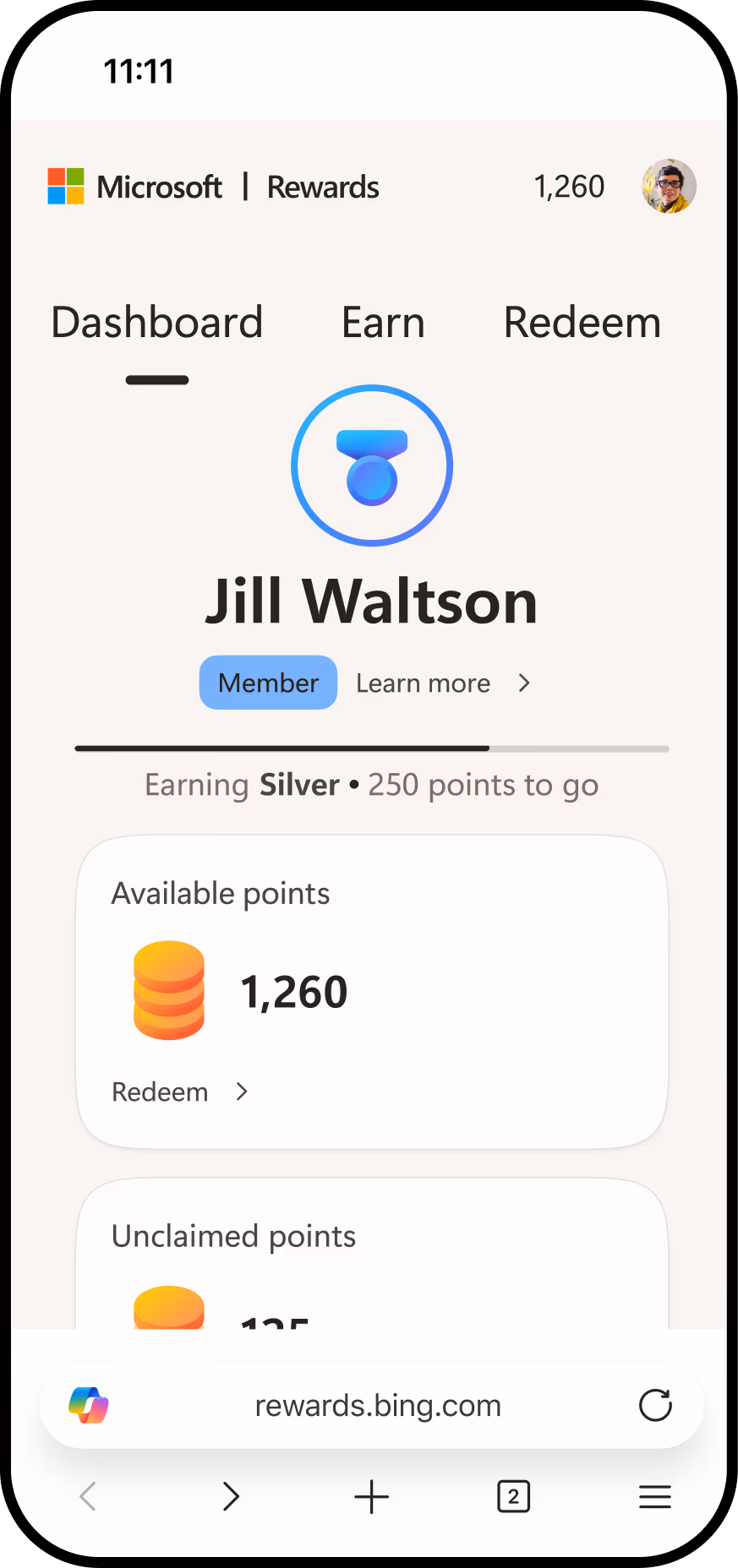 <p>Mockup dello schermo di uno smartphone che mostra il programma Microsoft Rewards, evidenziando i vantaggi della ricerca con Bing in Microsoft Edge sul telefono.</p>